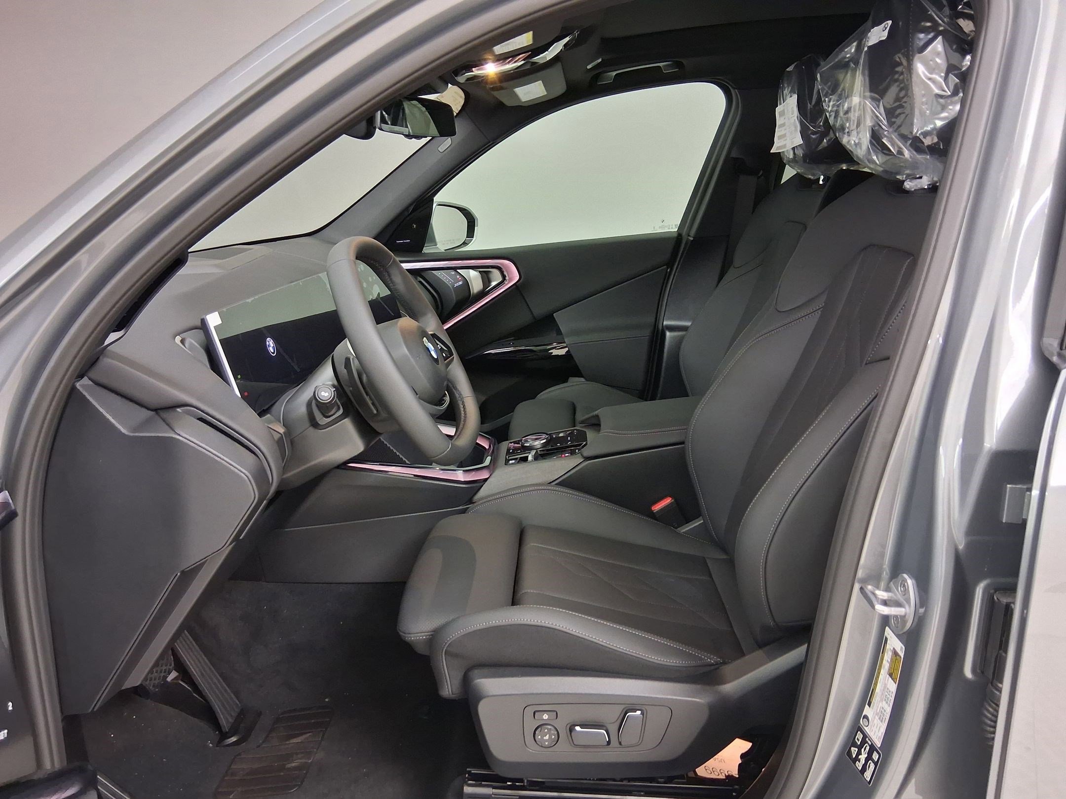 New 2026 BMW X3 xDrive30 w/ Convenience Package image 3