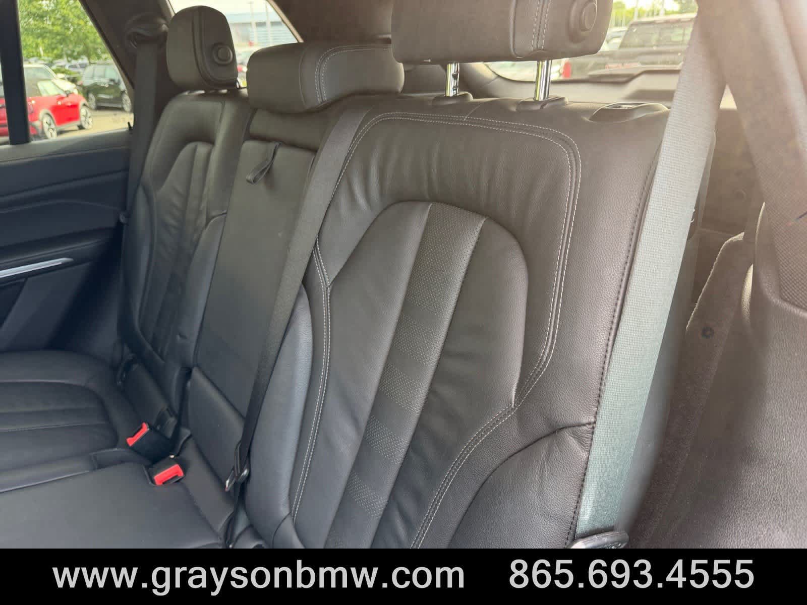 Used 2021 BMW X5 xDrive40i w/ M Sport Package AWD/4WD image 15
