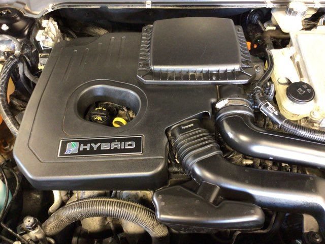 Used 2020 Ford Fusion SE FWD image 32