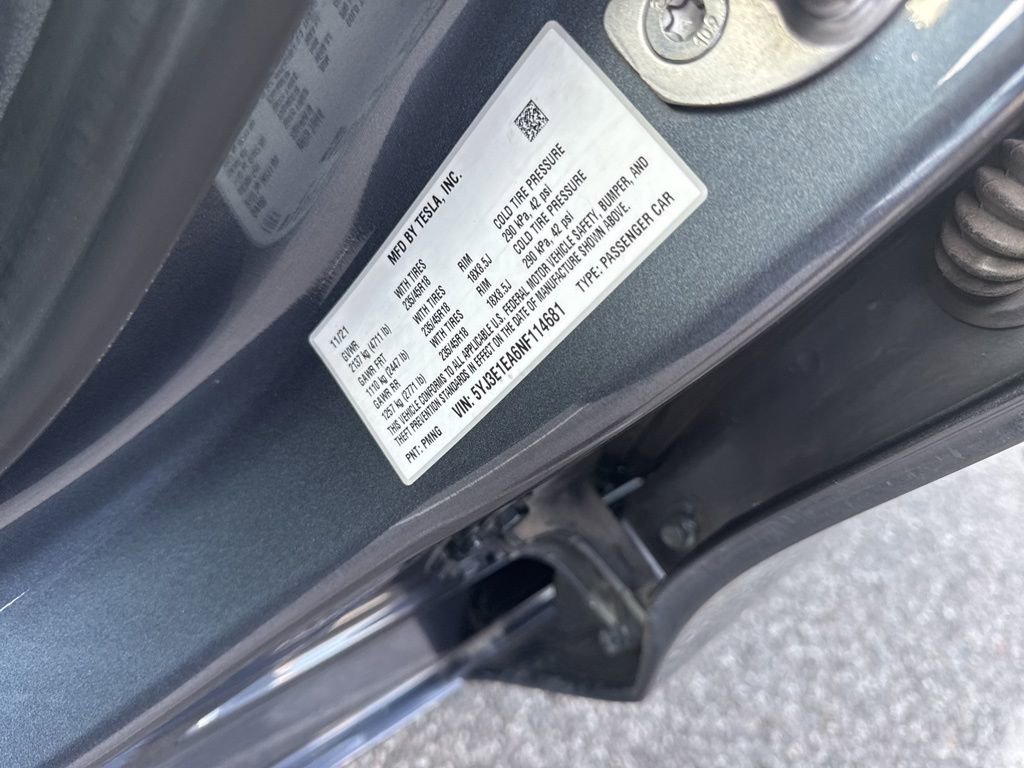 Used 2022 Tesla Model 3 image 11