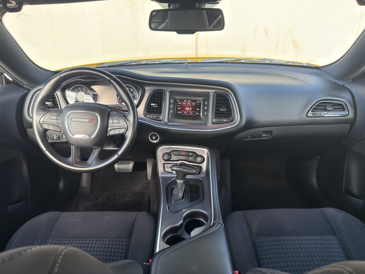 Used 2017 Dodge Challenger SXT RWD image 14