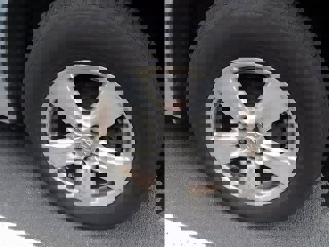 Used 2014 Nissan Quest SV image 13