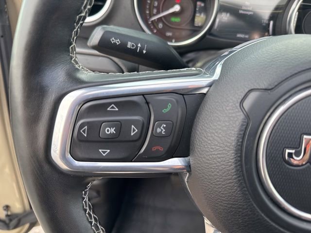 Used 2022 Jeep Wrangler Unlimited Sahara w/ Cold Weather Group image 18