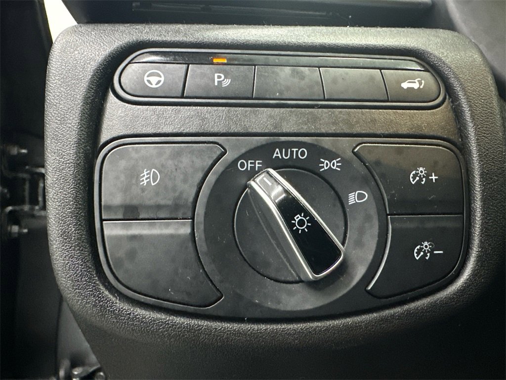 Used 2022 INFINITI QX50 Luxe image 33