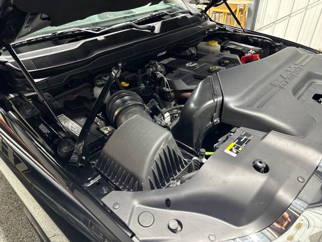 Used 2020 RAM 2500 Tradesman w/ Chrome Appearance Group AWD/4WD image 23