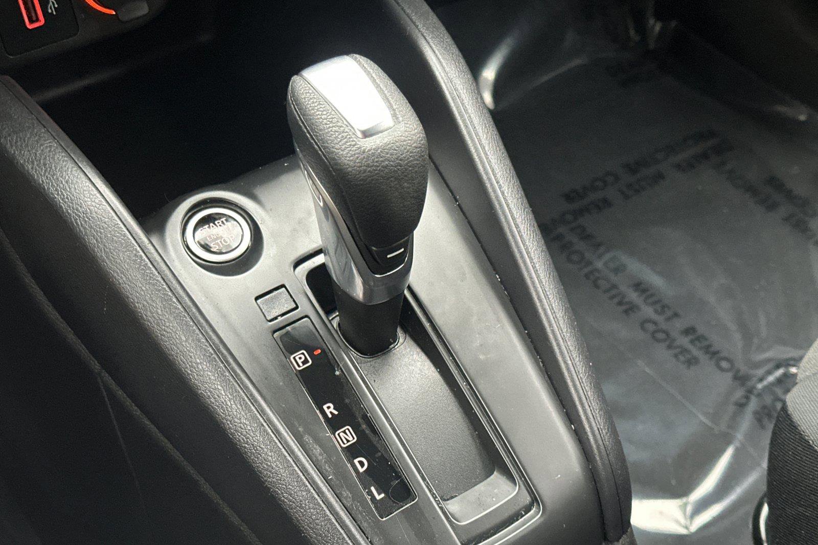 Used 2024 Nissan Kicks S image 21