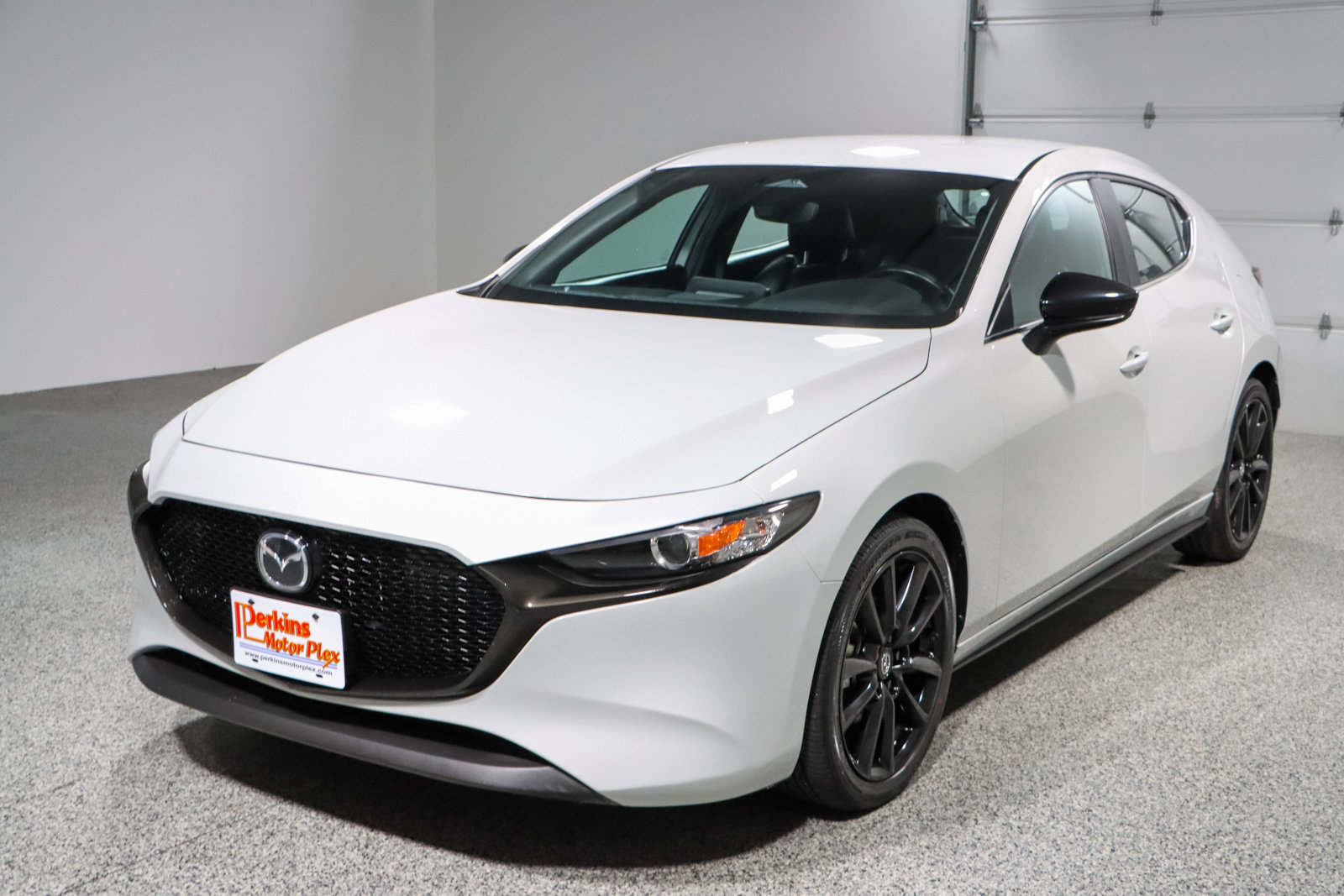 Used 2024 MAZDA MAZDA3 s image 29