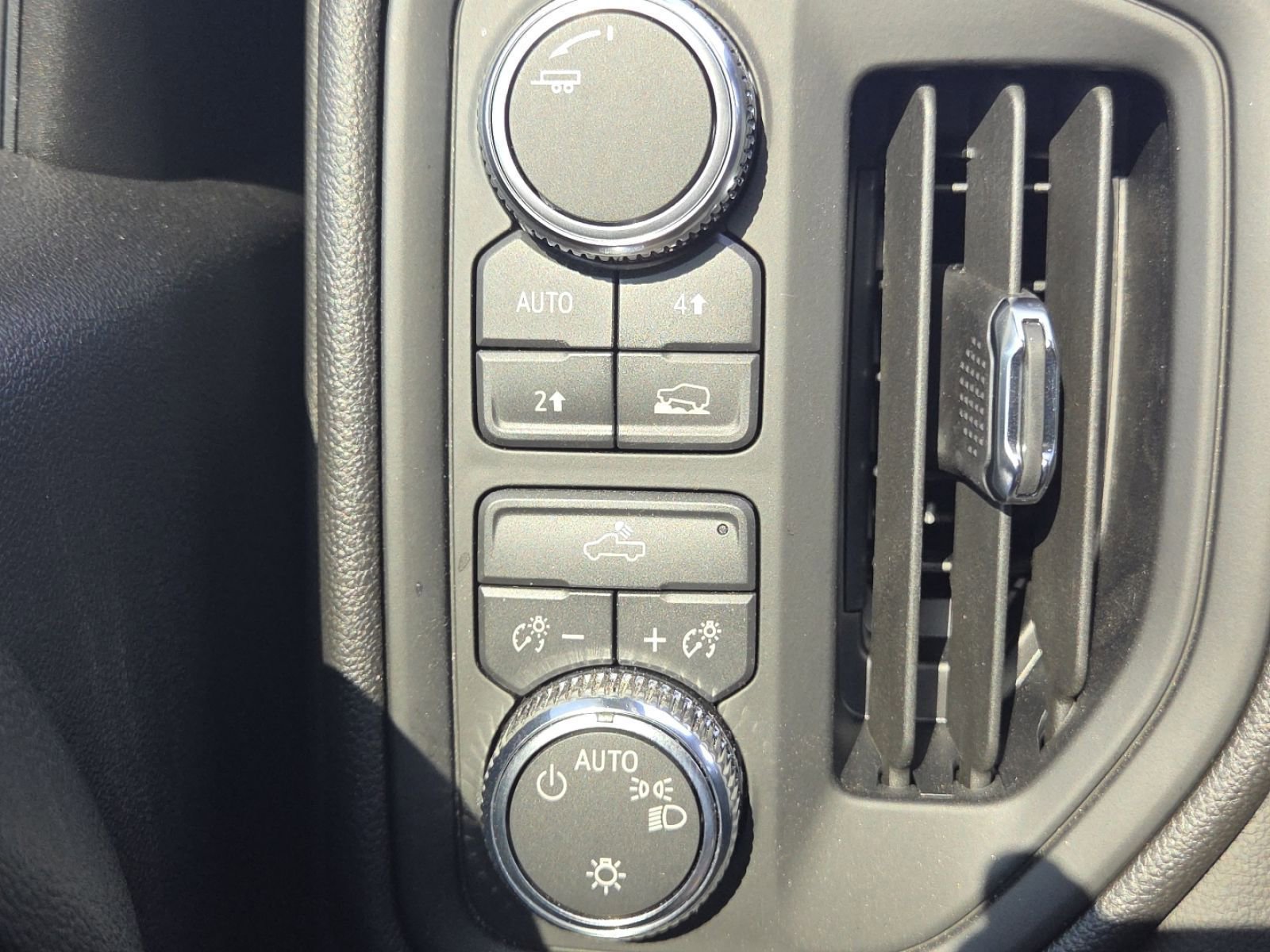 New 2026 GMC Sierra 1500 Pro w/ Graphite Edition image 5