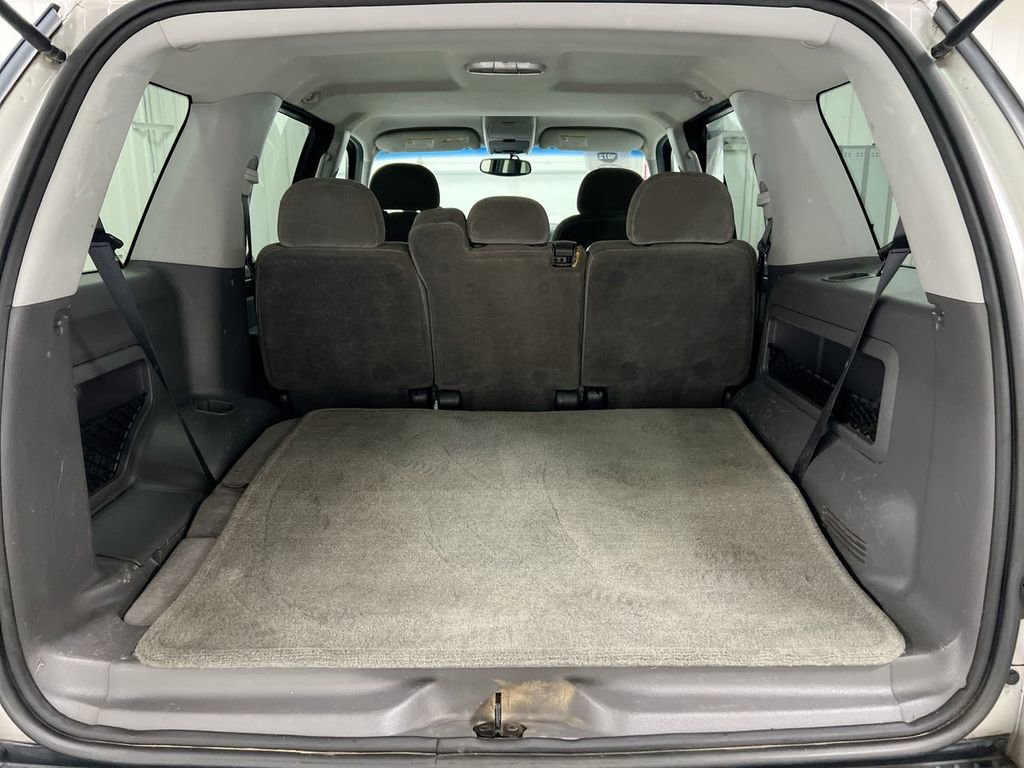 Used 2004 Ford Explorer XLT image 22