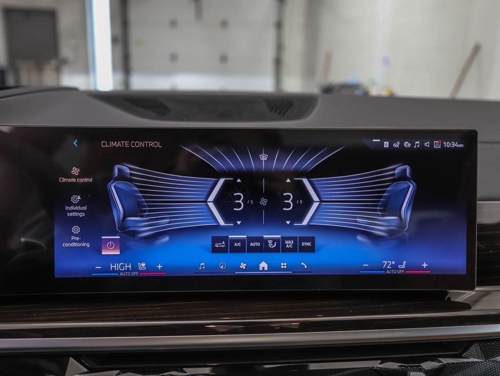 New 2026 BMW X5 xDrive40i w/ M Sport Package AWD/4WD image 18