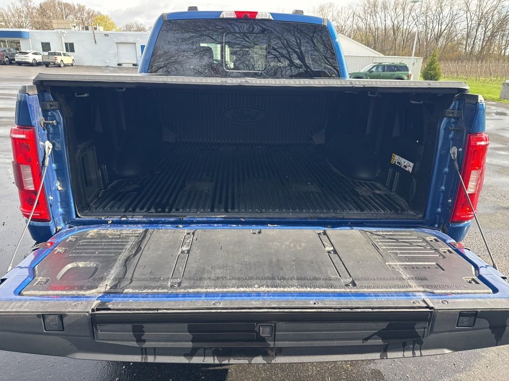 Used 2022 Ford F150 XLT w/ Equipment Group 302A High image 9