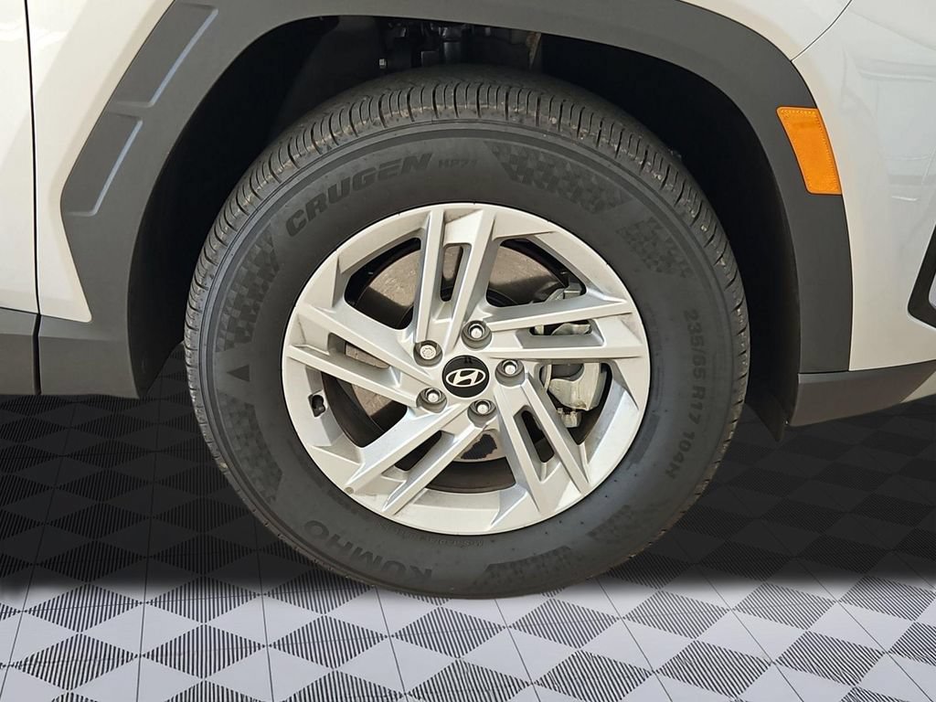 Used 2025 Hyundai Tucson SE AWD/4WD image 30