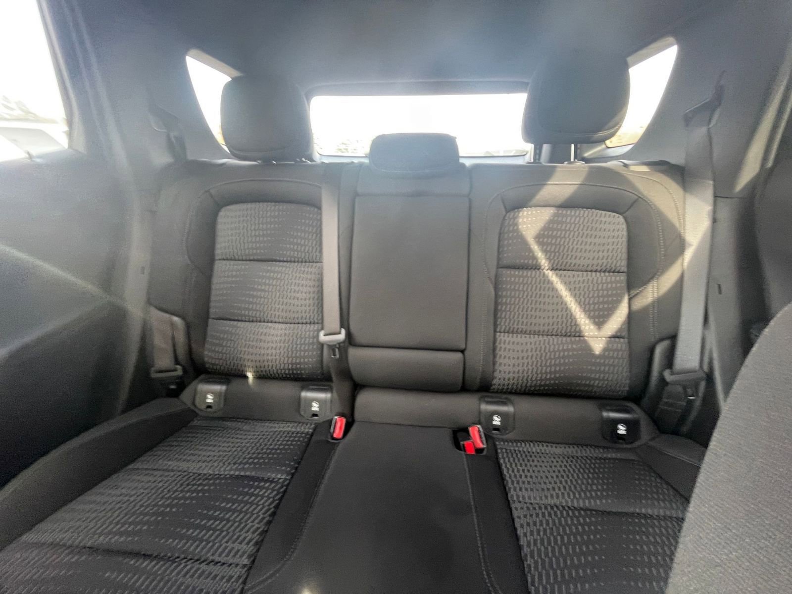 Used 2025 Chevrolet Equinox LT image 34