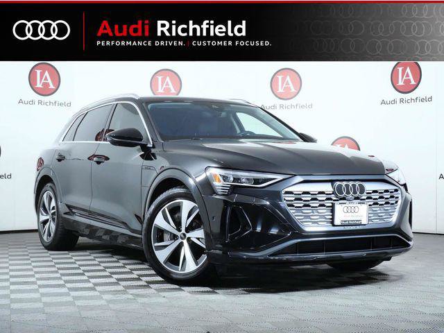 Used 2024 Audi Q8 e-tron Premium Plus w/ Premium Plus Package AWD/4WD image 1