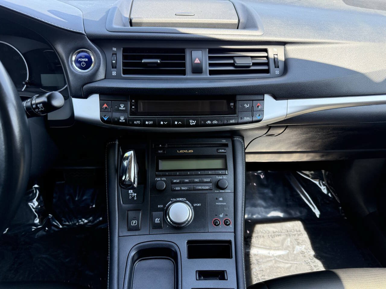 Used 2012 Lexus CT 200h Premium FWD image 17