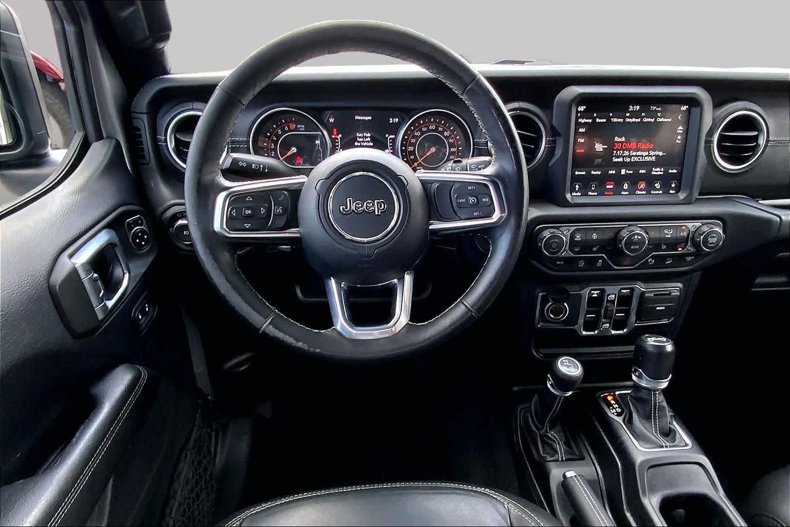 Used 2018 Jeep Wrangler Unlimited Sahara w/ Dual Top Group AWD/4WD image 6