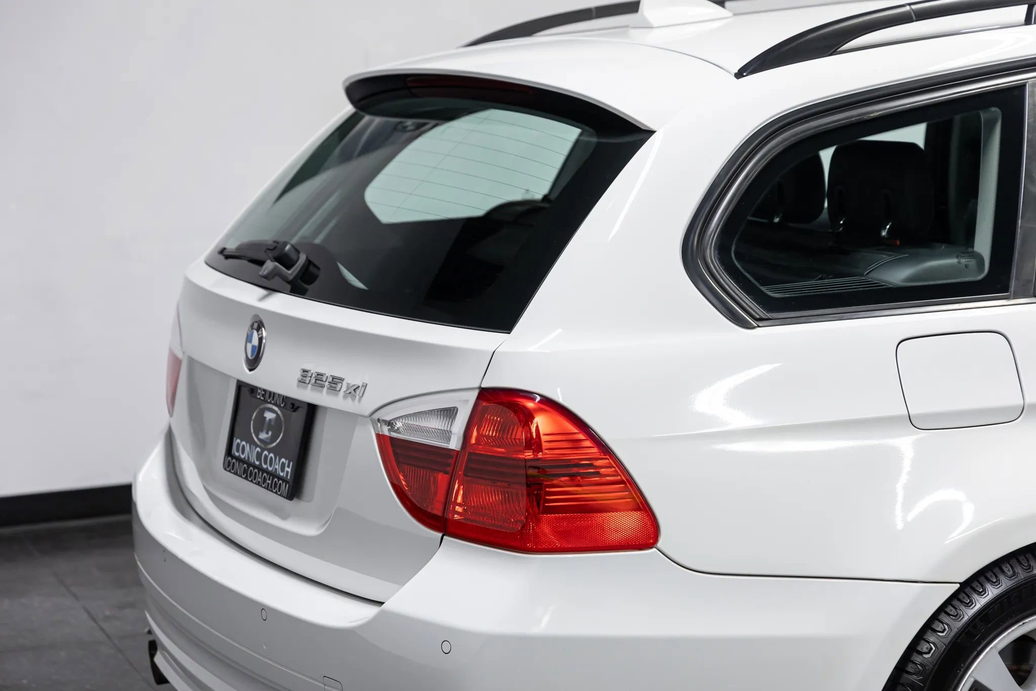 Used 2006 BMW 325xi Wagon image 16