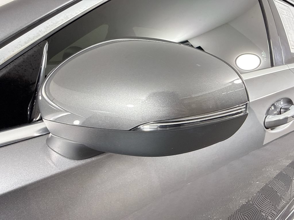 Used 2020 Mercedes-Benz A 35 AMG 4MATIC image 19