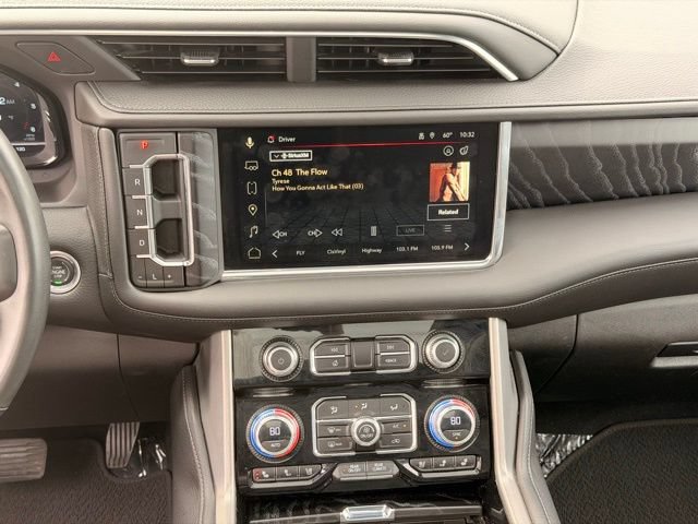 Used 2023 GMC Yukon Denali AWD/4WD image 16