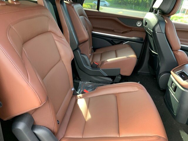 New 2026 Lincoln Navigator L Reserve AWD/4WD image 21
