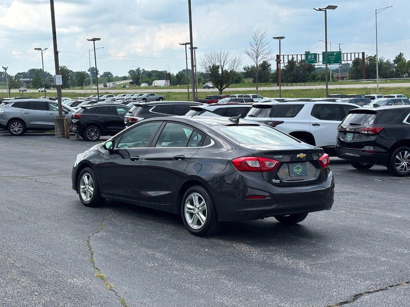Used 2016 Chevrolet Cruze LT FWD video 3