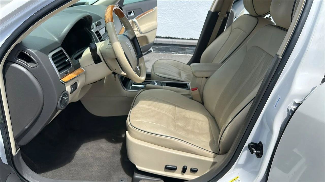 Used 2012 Lincoln MKZ Hybrid FWD image 24