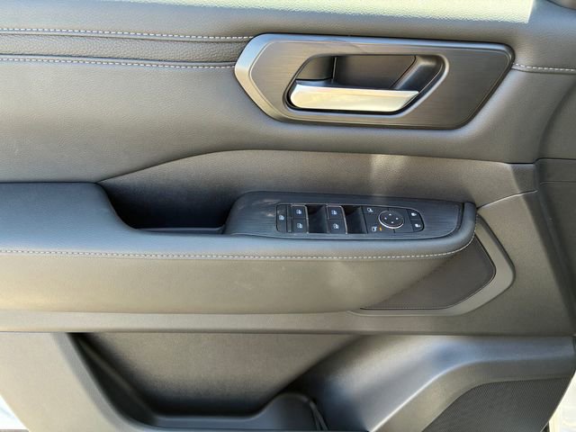 New 2026 Nissan Armada SV image 13