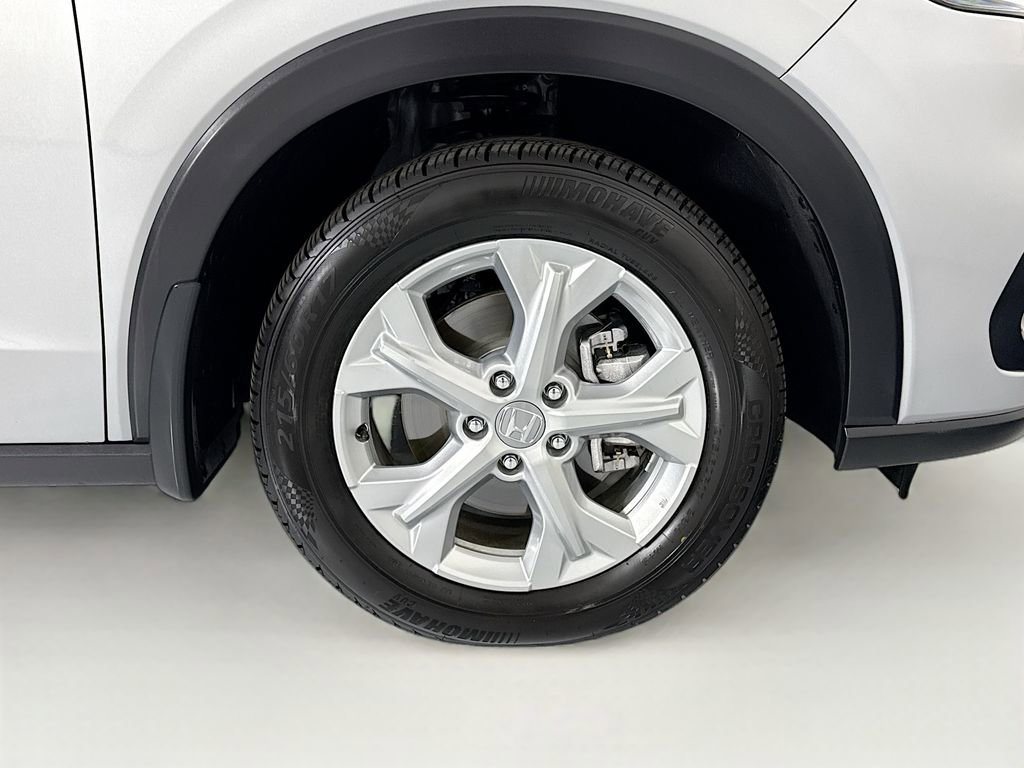 Certified 2025 Honda HR-V LX image 32