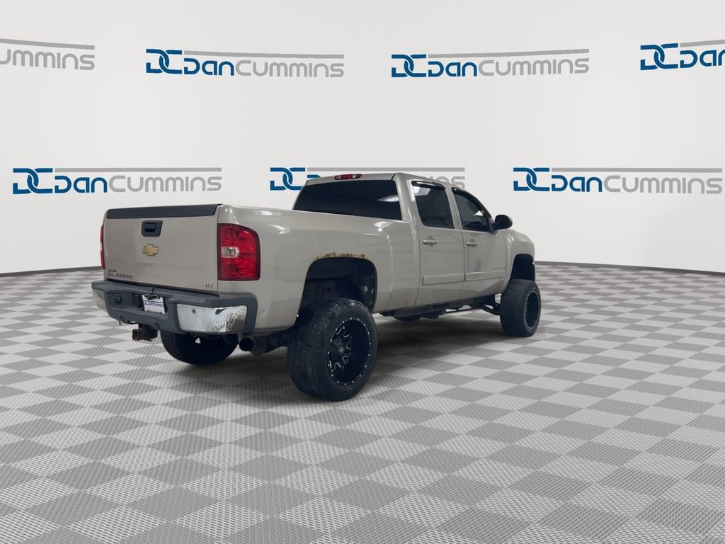Used 2008 Chevrolet Silverado 2500 LTZ w/ Suspension Package, Off-Road image 8