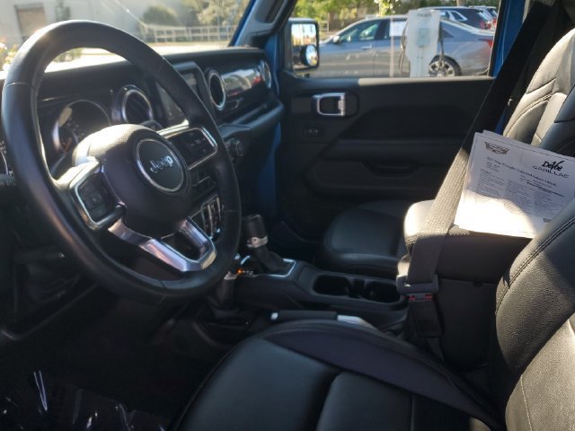 Used 2022 Jeep Wrangler Unlimited Sahara AWD/4WD image 22