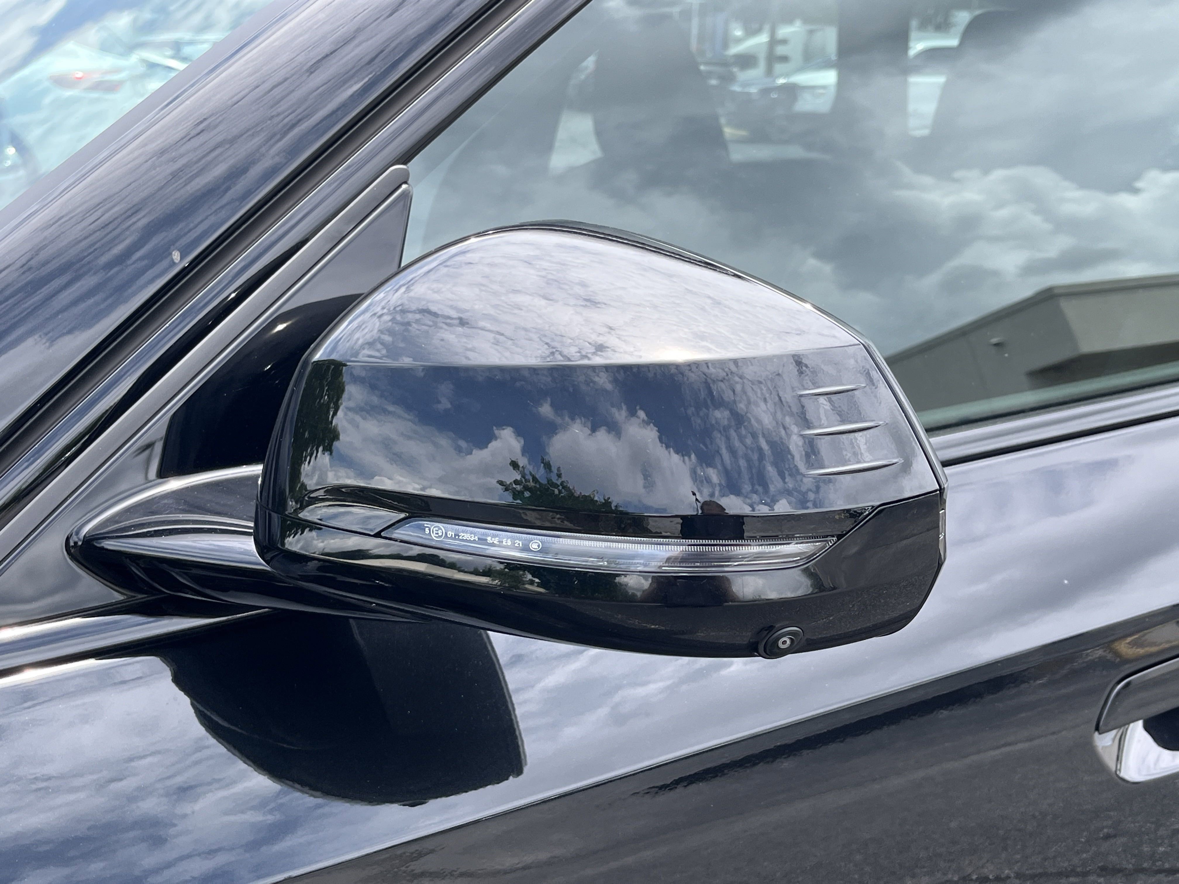 New 2025 BMW X1 xDrive28i w/ Technology Package image 31