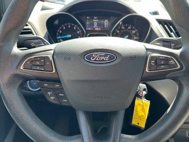 Used 2017 Ford Escape SE w/ Equipment Group 201A AWD/4WD image 17