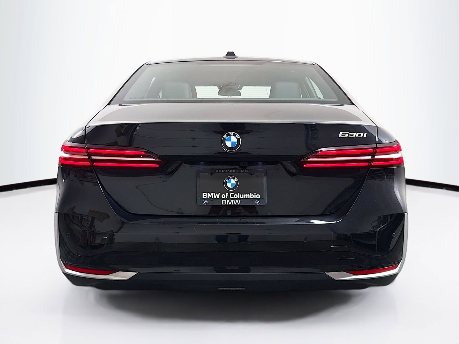 Used 2025 BMW 530i RWD image 6