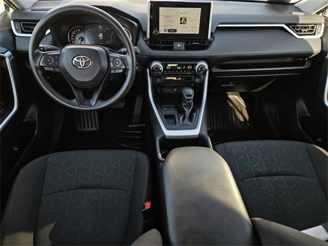 Used 2023 Toyota RAV4 XLE image 16