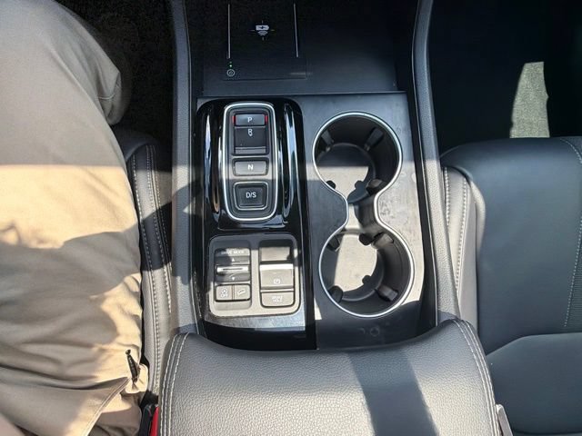 Used 2024 Honda Pilot Touring image 22