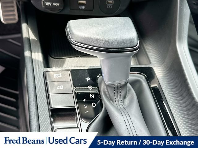 Used 2025 Hyundai Elantra SEL FWD image 23