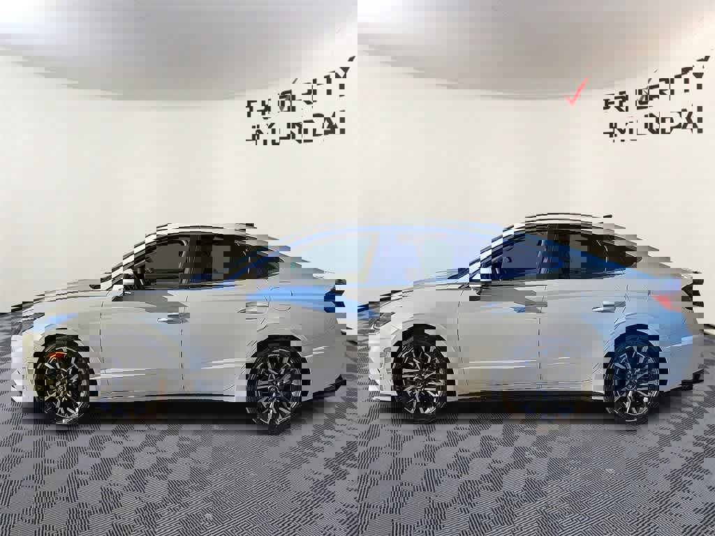 Used 2021 Hyundai Sonata Limited w/ Cargo Package image 7