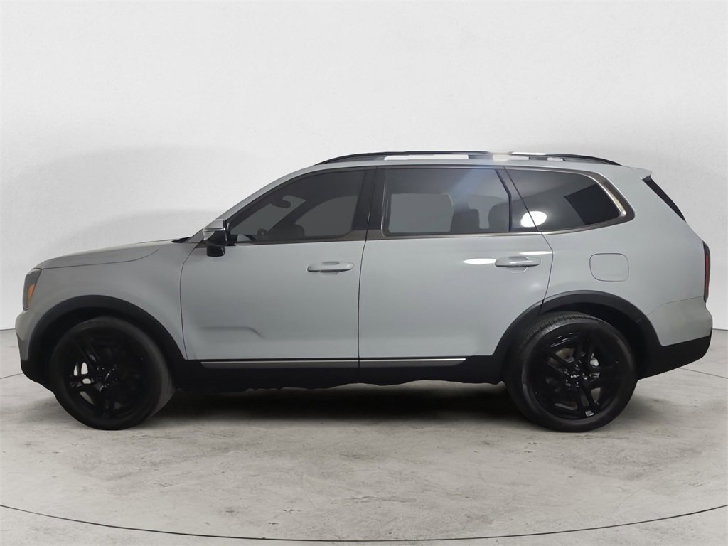 Used 2023 Kia Telluride SX Prestige X-Line image 2