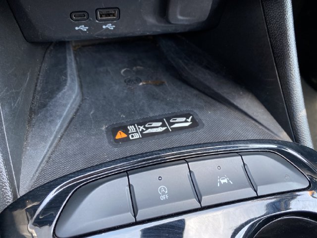 Used 2025 Buick Envista Avenir FWD image 17