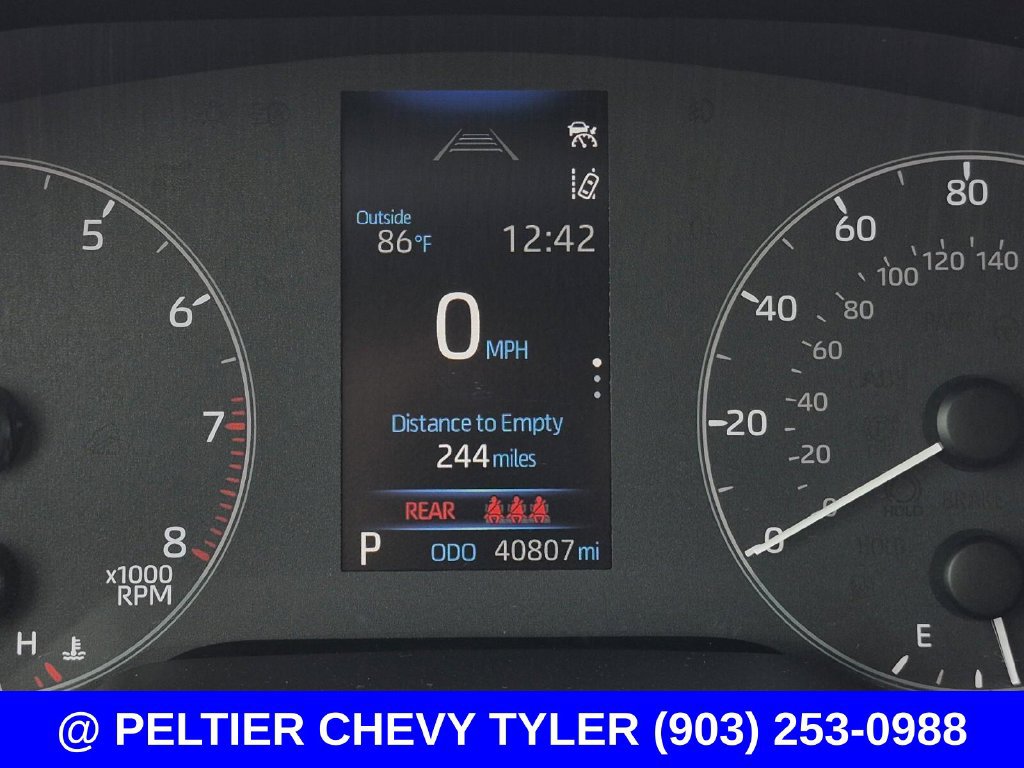 Used 2025 Toyota Corolla LE FWD image 15