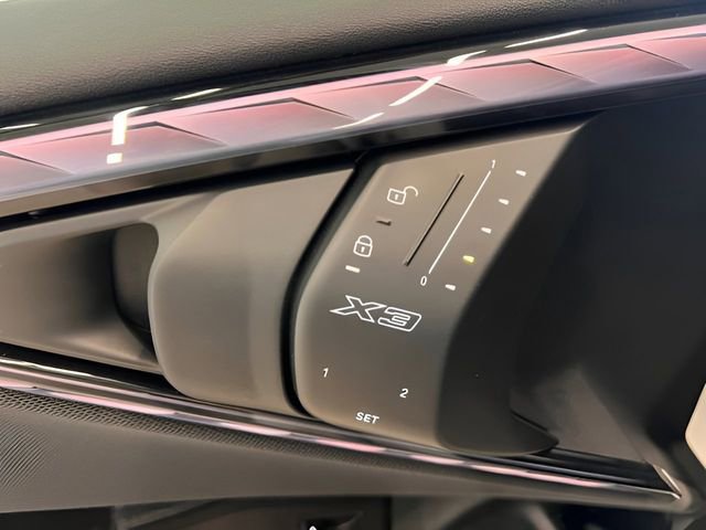 Used 2025 BMW X3 xDrive30i image 14