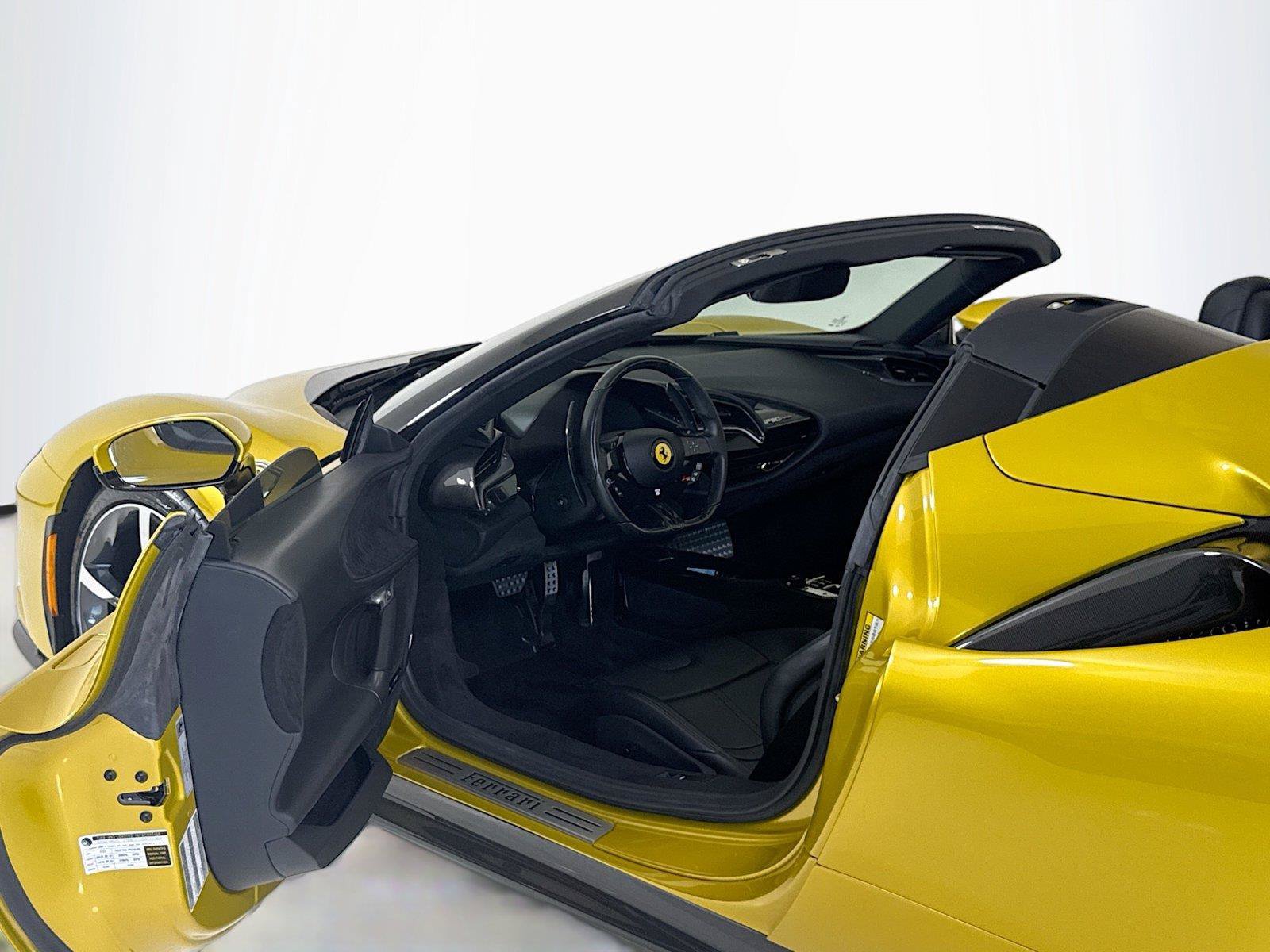 Used 2022 Ferrari SF90 Spider AWD/4WD image 12