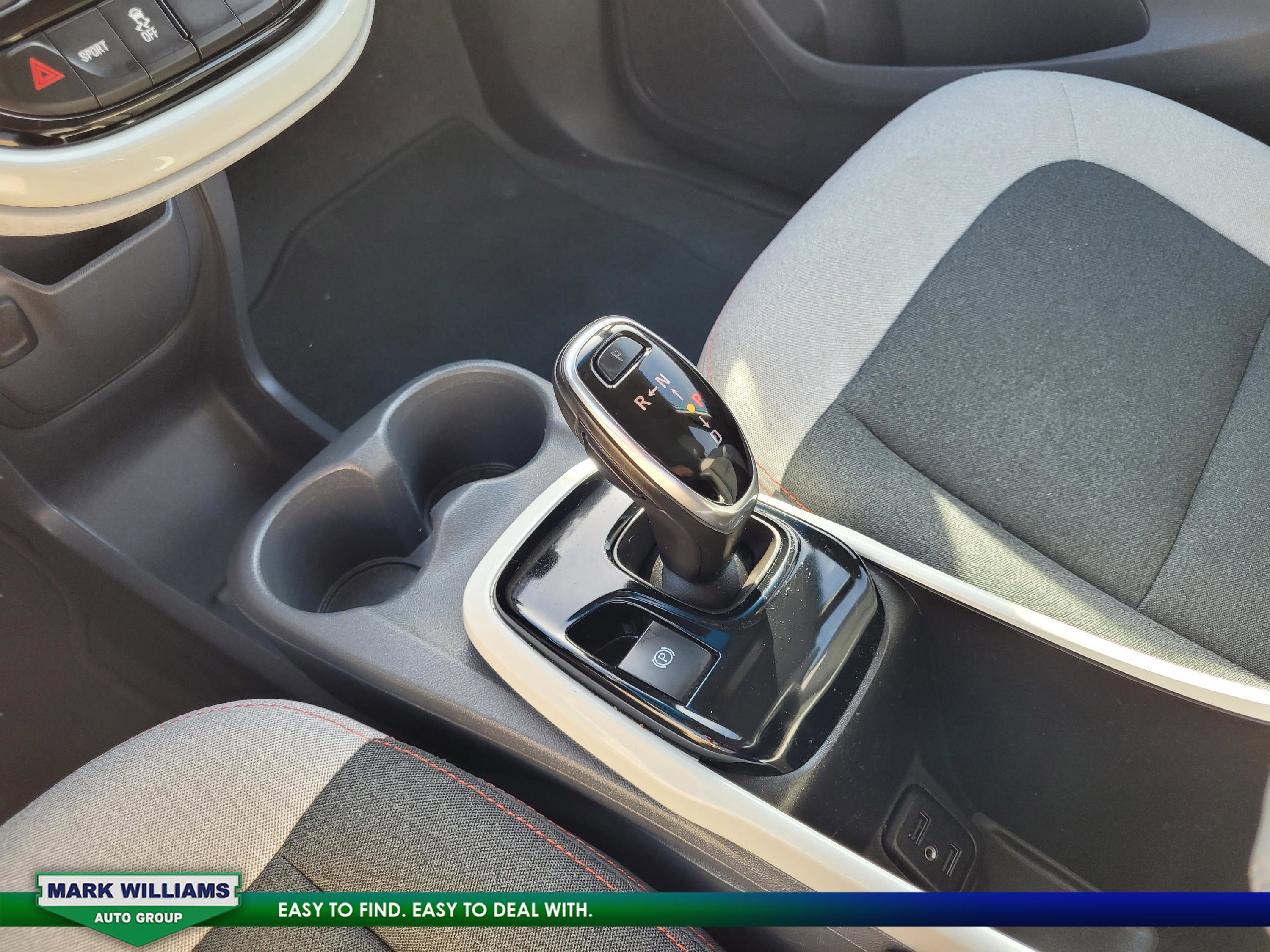 Used 2020 Chevrolet Bolt LT image 19