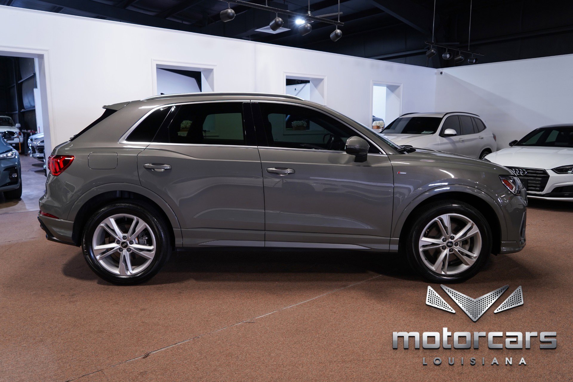 Used 2022 Audi Q3 2.0T Premium Plus w/ Premium Plus Package image 8