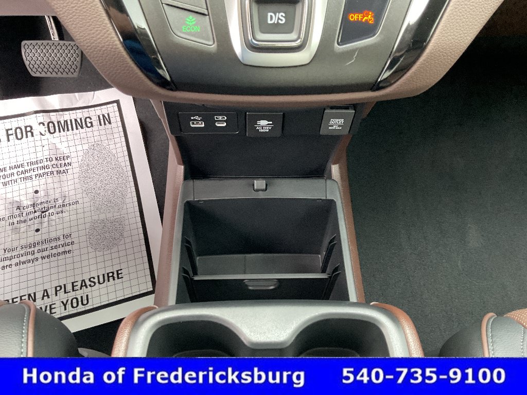 Certified 2026 Honda Odyssey Elite image 41