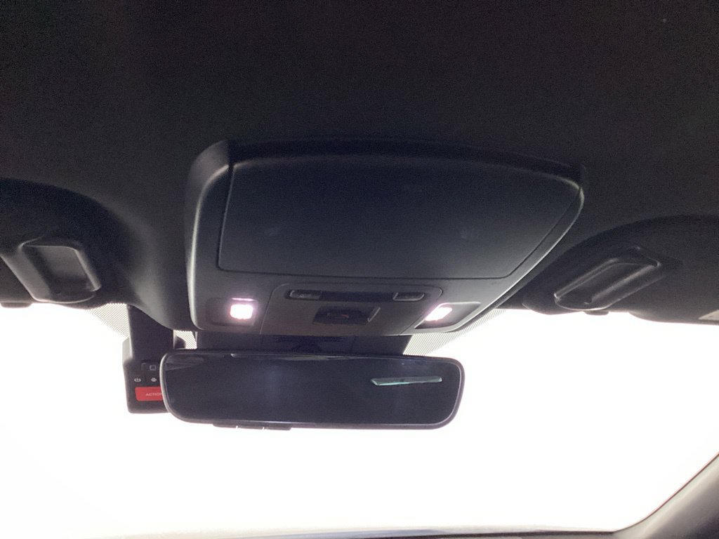 Used 2025 Toyota Camry SE w/ Convenience Package FWD image 17