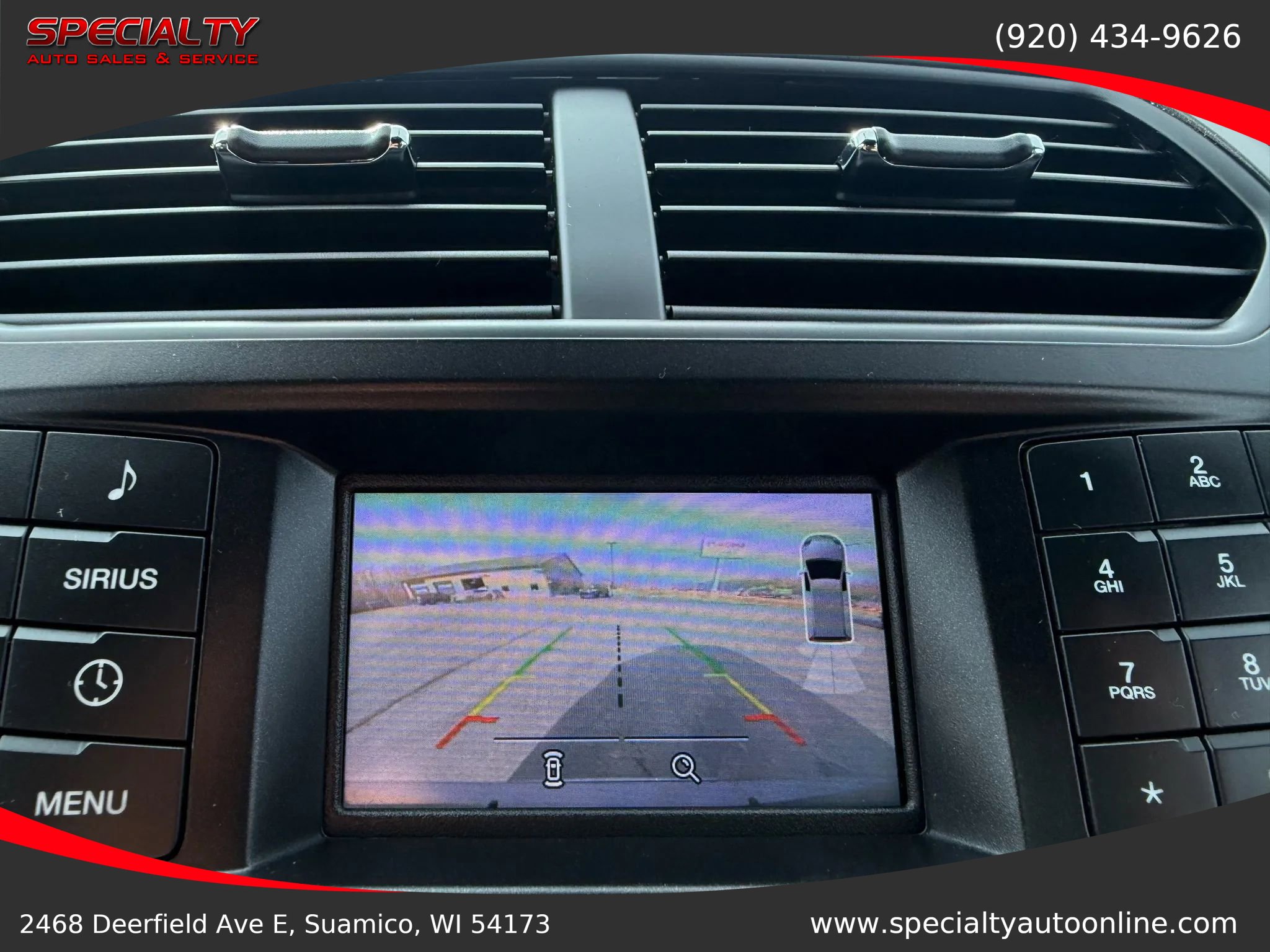 Used 2017 Ford Explorer XLT image 27