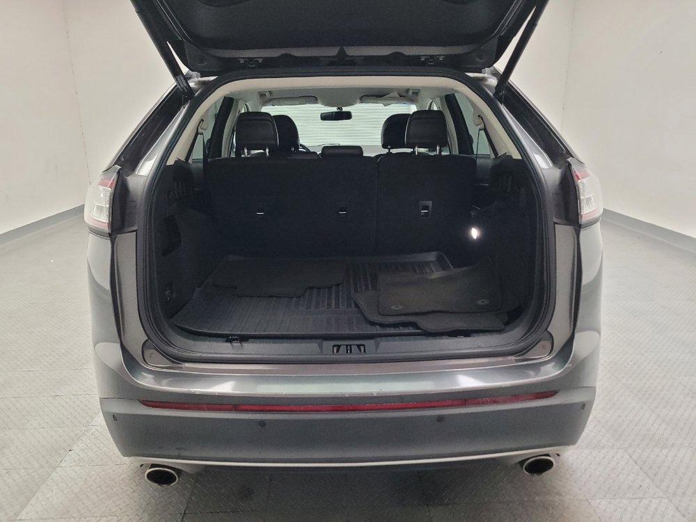 Used 2017 Ford Edge Titanium image 29