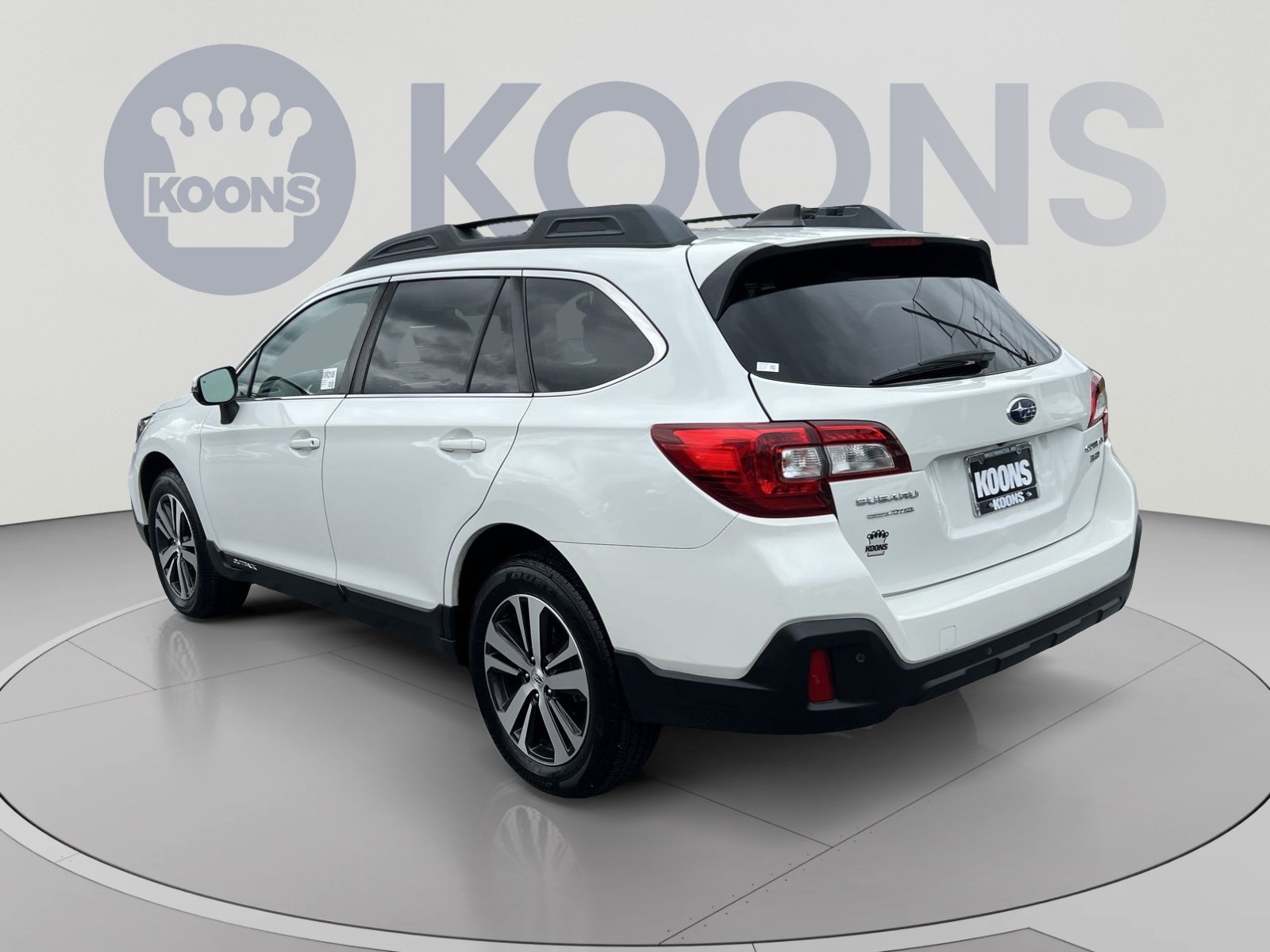 Used 2019 Subaru Outback 3.6R Limited AWD/4WD image 4