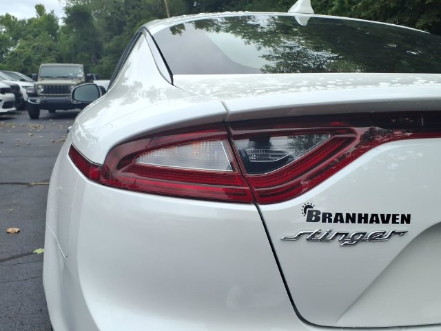 Used 2018 Kia Stinger RWD image 14
